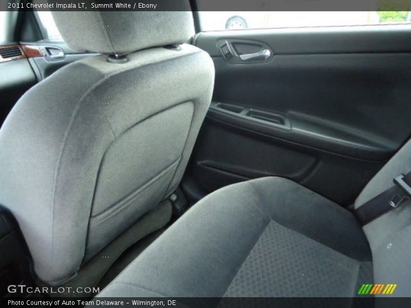 Summit White / Ebony 2011 Chevrolet Impala LT