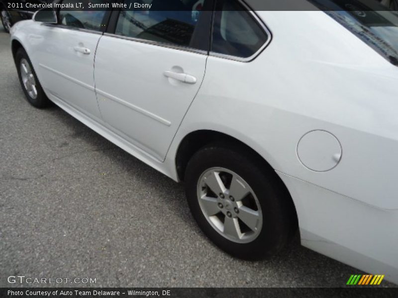Summit White / Ebony 2011 Chevrolet Impala LT
