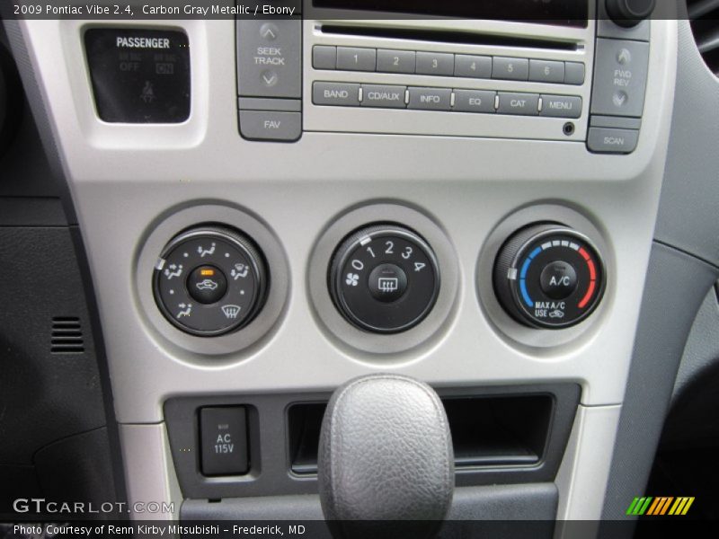 Carbon Gray Metallic / Ebony 2009 Pontiac Vibe 2.4