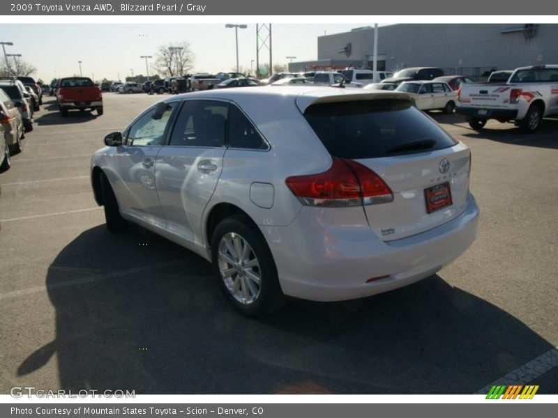 Blizzard Pearl / Gray 2009 Toyota Venza AWD