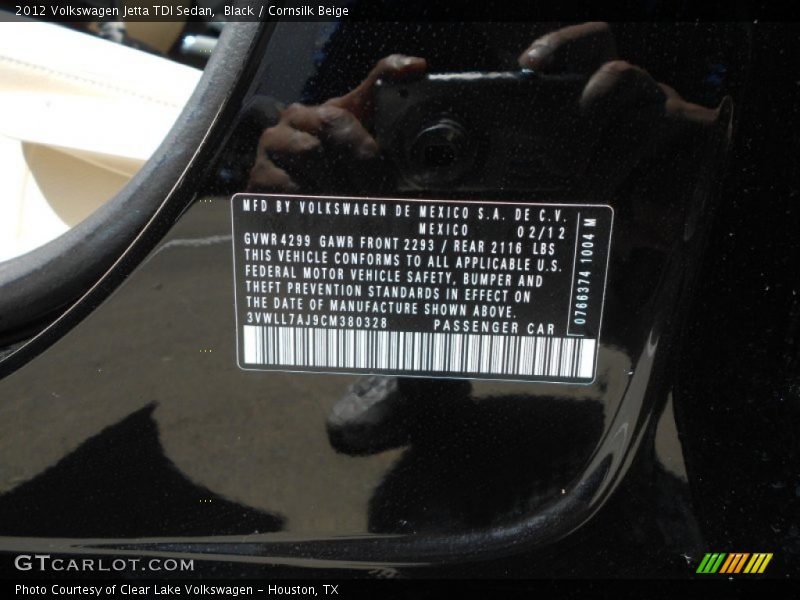 Black / Cornsilk Beige 2012 Volkswagen Jetta TDI Sedan