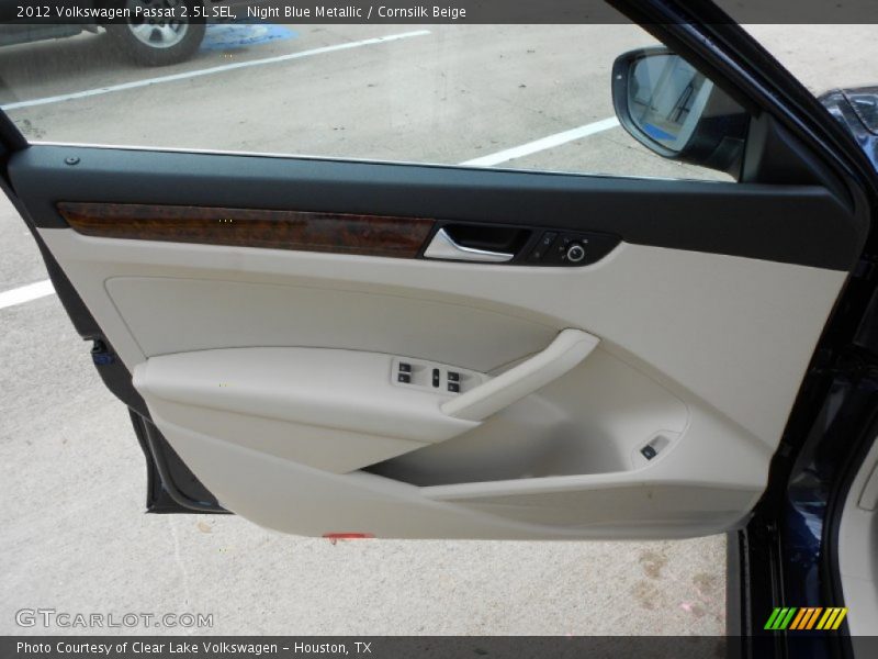 Night Blue Metallic / Cornsilk Beige 2012 Volkswagen Passat 2.5L SEL