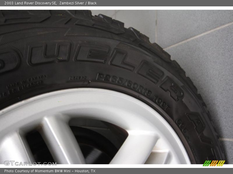 Zambezi Silver / Black 2003 Land Rover Discovery SE