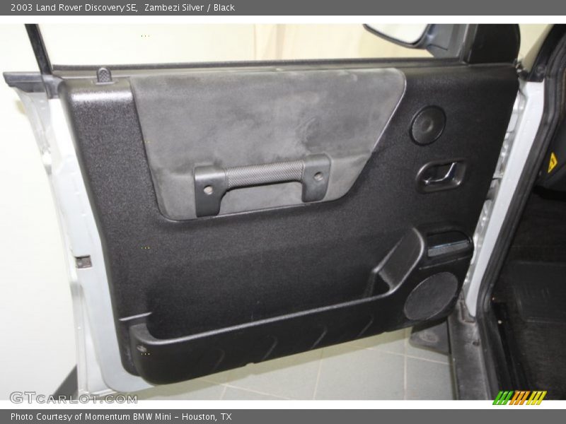 Zambezi Silver / Black 2003 Land Rover Discovery SE