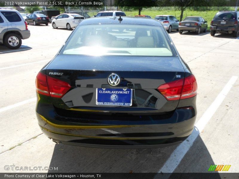 Black / Cornsilk Beige 2012 Volkswagen Passat 2.5L SE