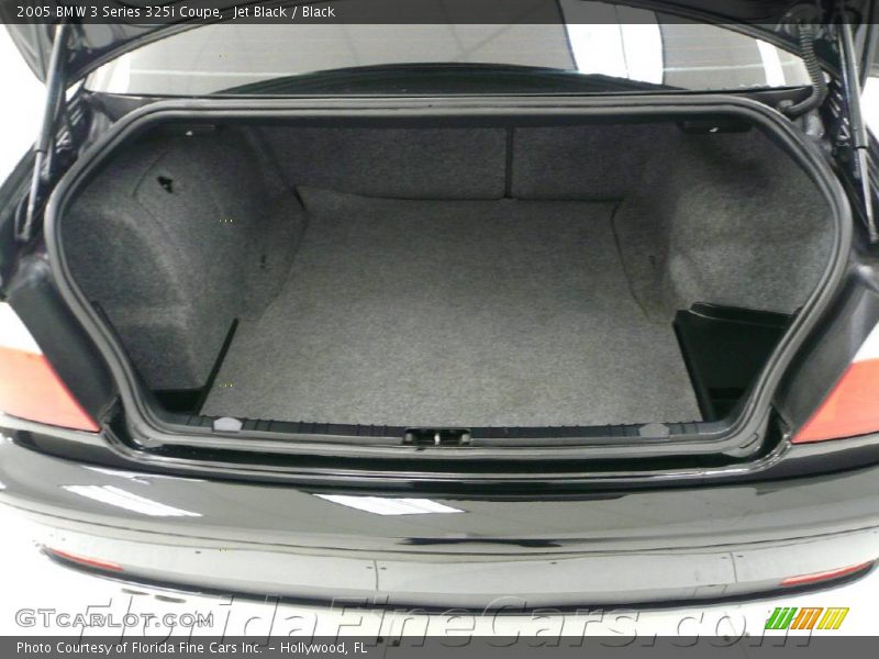 Jet Black / Black 2005 BMW 3 Series 325i Coupe