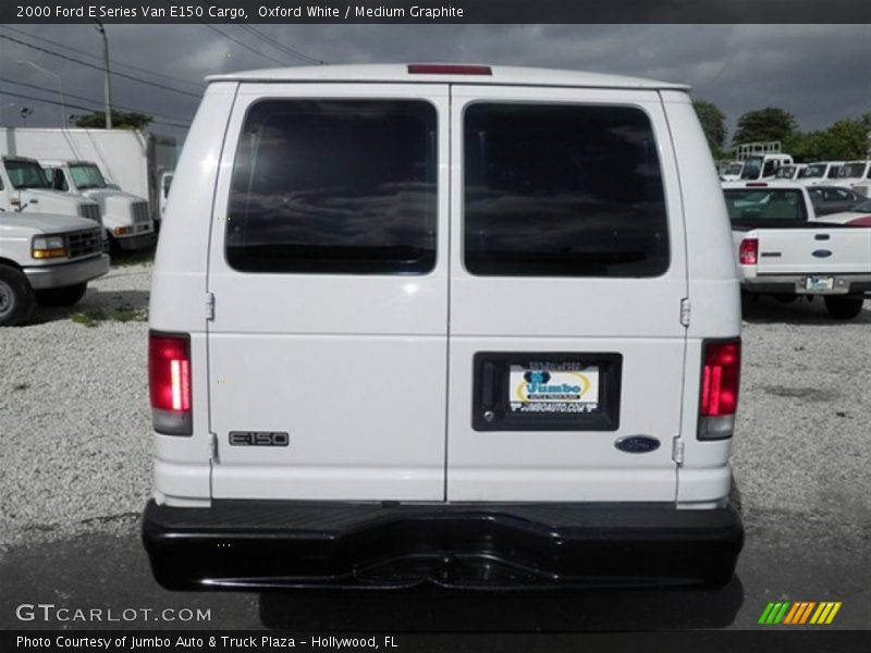 Oxford White / Medium Graphite 2000 Ford E Series Van E150 Cargo