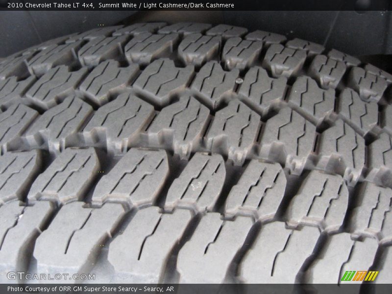 Summit White / Light Cashmere/Dark Cashmere 2010 Chevrolet Tahoe LT 4x4