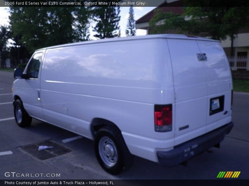 Oxford White / Medium Flint Grey 2006 Ford E Series Van E150 Commercial
