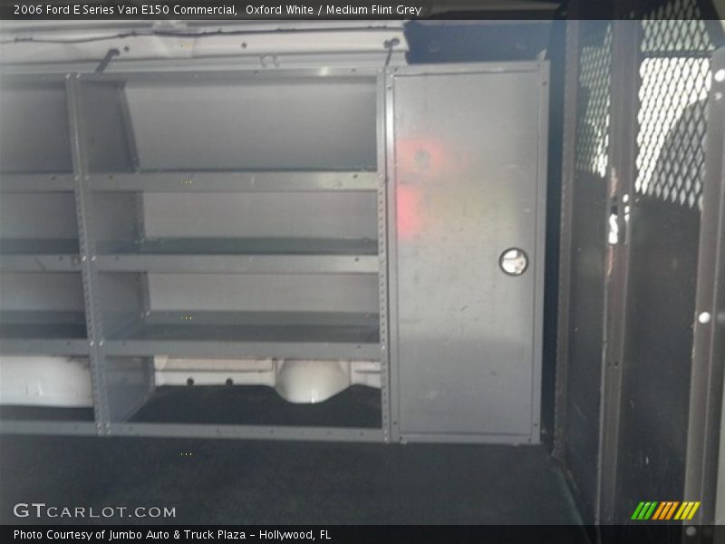 Oxford White / Medium Flint Grey 2006 Ford E Series Van E150 Commercial
