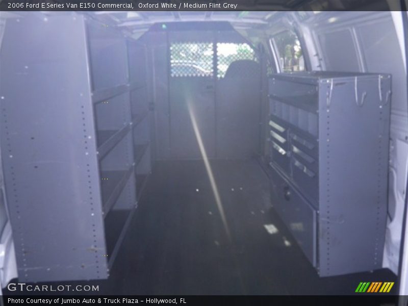 Oxford White / Medium Flint Grey 2006 Ford E Series Van E150 Commercial