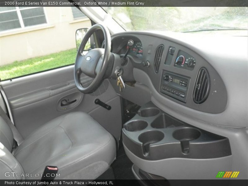 Oxford White / Medium Flint Grey 2006 Ford E Series Van E150 Commercial