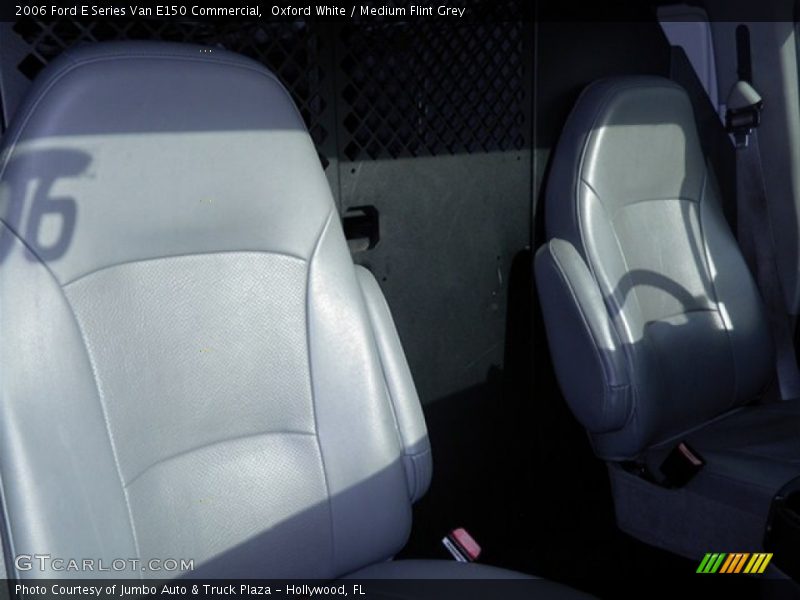 Oxford White / Medium Flint Grey 2006 Ford E Series Van E150 Commercial