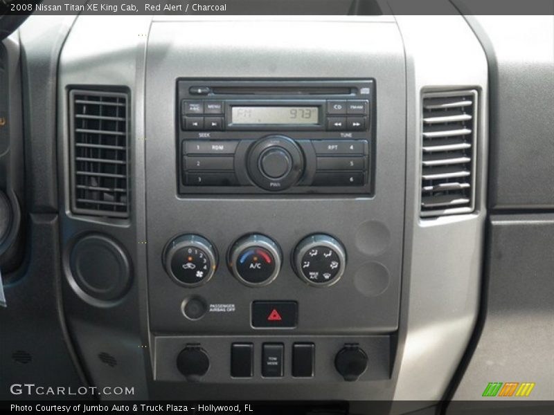 Controls of 2008 Titan XE King Cab