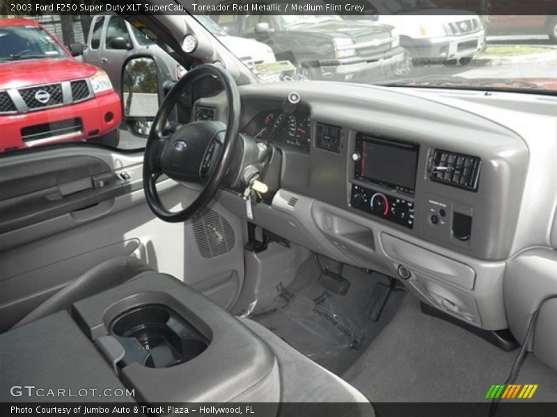  2003 F250 Super Duty XLT SuperCab Medium Flint Grey Interior