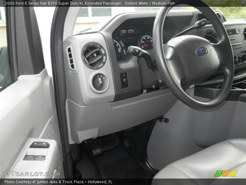 Oxford White / Medium Flint 2009 Ford E Series Van E350 Super Duty XL Extended Passenger