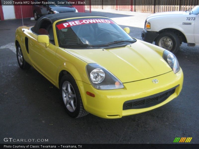 Solar Yellow / Black 2000 Toyota MR2 Spyder Roadster