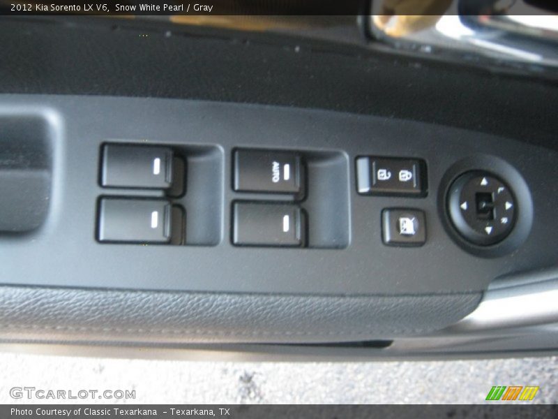 Snow White Pearl / Gray 2012 Kia Sorento LX V6
