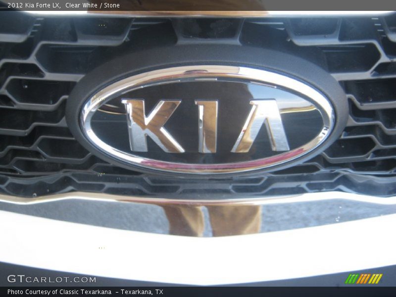 Clear White / Stone 2012 Kia Forte LX