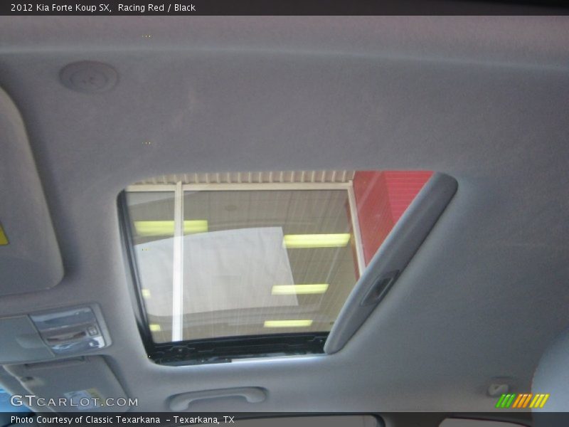 Racing Red / Black 2012 Kia Forte Koup SX