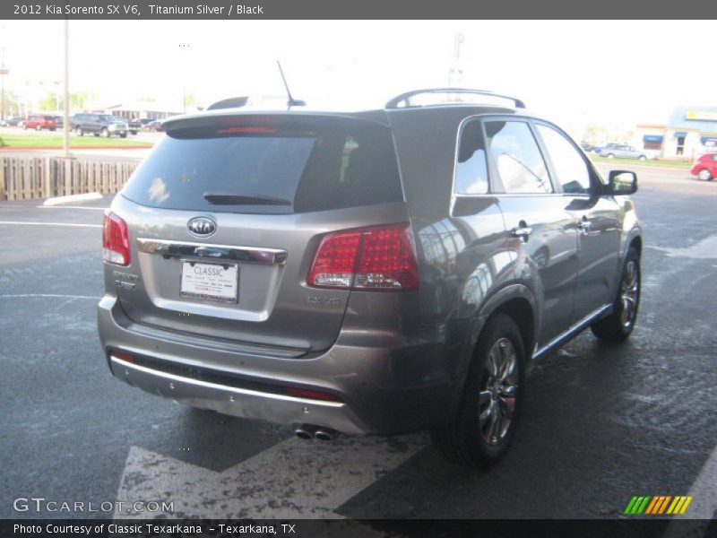Titanium Silver / Black 2012 Kia Sorento SX V6