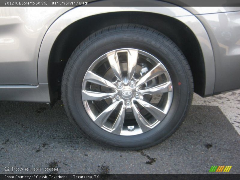 Titanium Silver / Black 2012 Kia Sorento SX V6