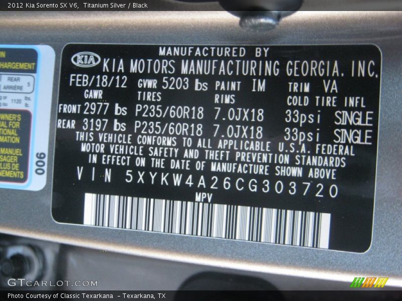 Titanium Silver / Black 2012 Kia Sorento SX V6