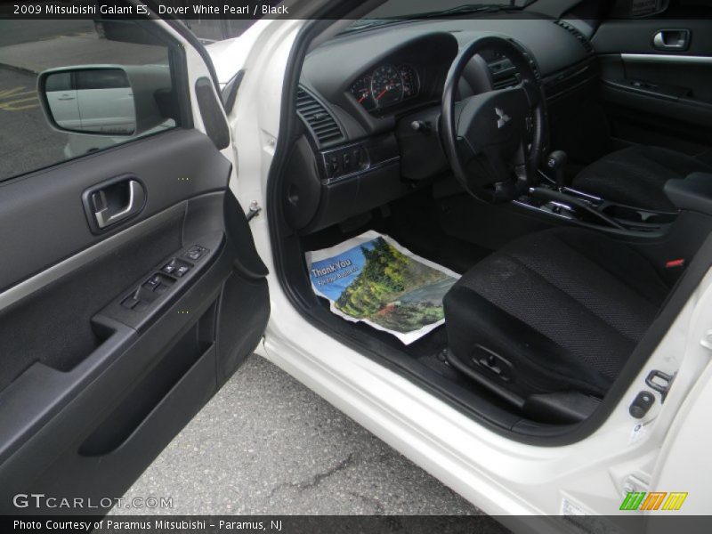 Dover White Pearl / Black 2009 Mitsubishi Galant ES