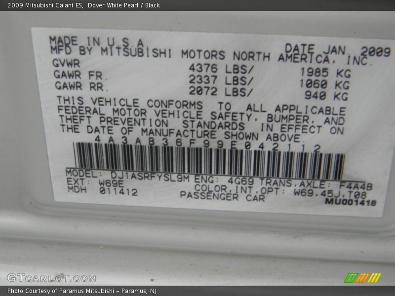 Dover White Pearl / Black 2009 Mitsubishi Galant ES