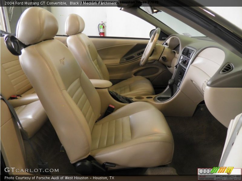 Black / Medium Parchment 2004 Ford Mustang GT Convertible
