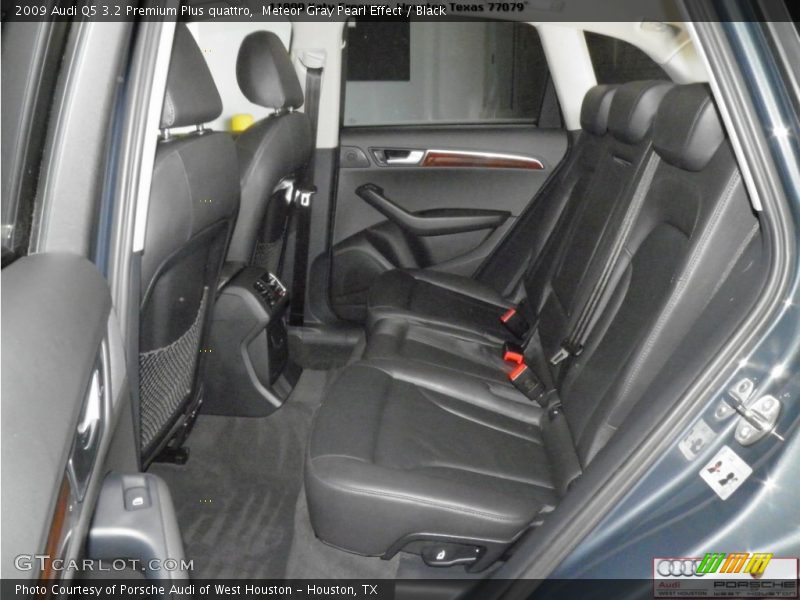 Meteor Gray Pearl Effect / Black 2009 Audi Q5 3.2 Premium Plus quattro