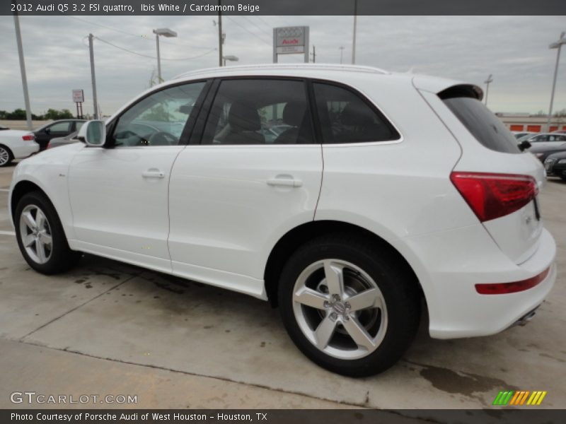 Ibis White / Cardamom Beige 2012 Audi Q5 3.2 FSI quattro