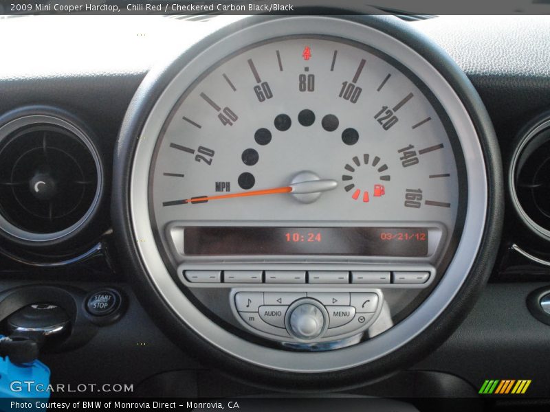 Chili Red / Checkered Carbon Black/Black 2009 Mini Cooper Hardtop