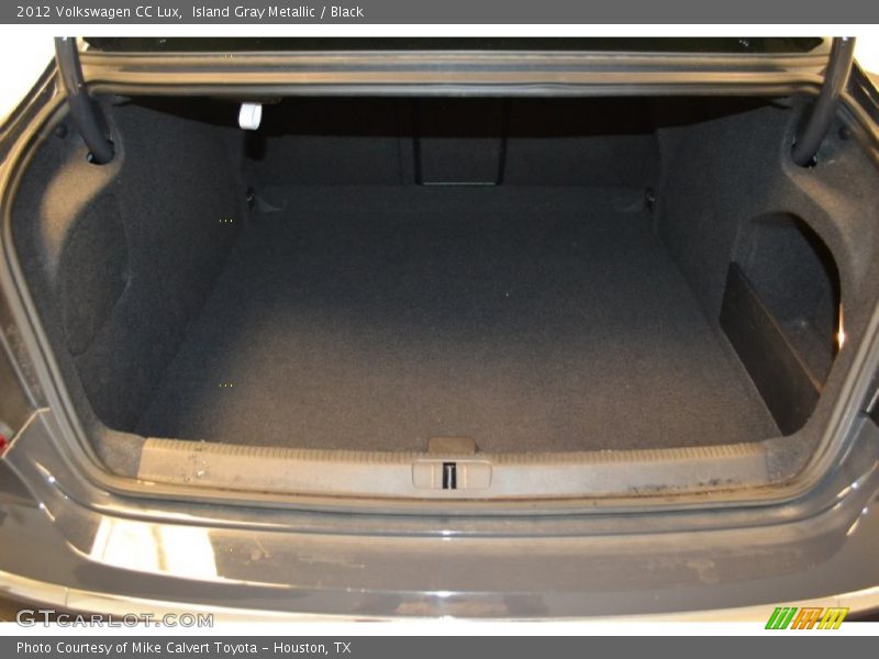 Island Gray Metallic / Black 2012 Volkswagen CC Lux