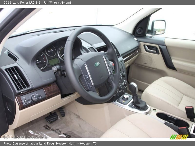  2012 LR2 3.2 Almond Interior