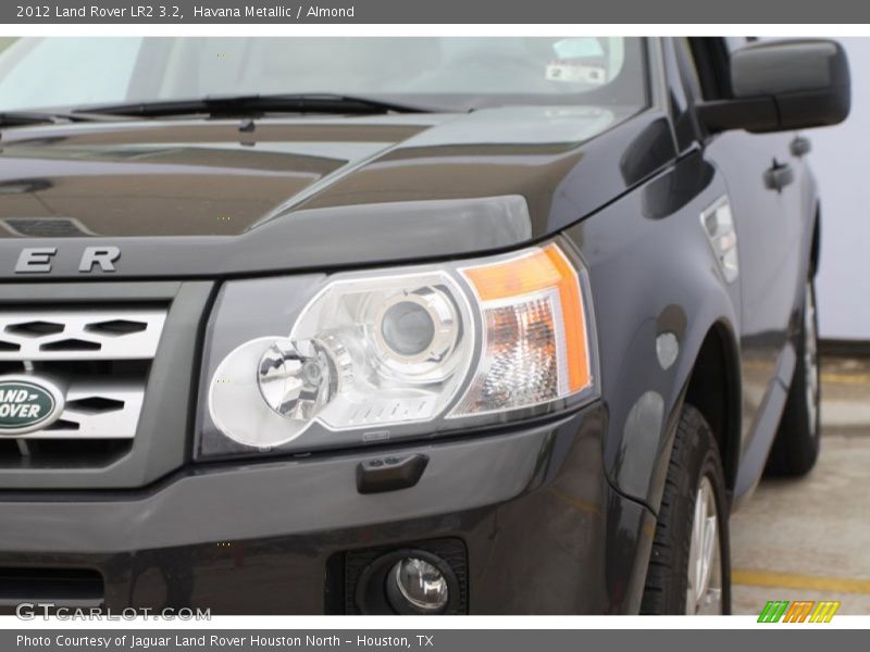 Havana Metallic / Almond 2012 Land Rover LR2 3.2