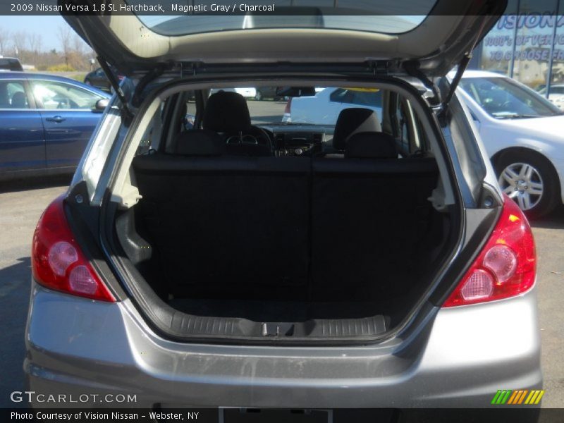 Magnetic Gray / Charcoal 2009 Nissan Versa 1.8 SL Hatchback