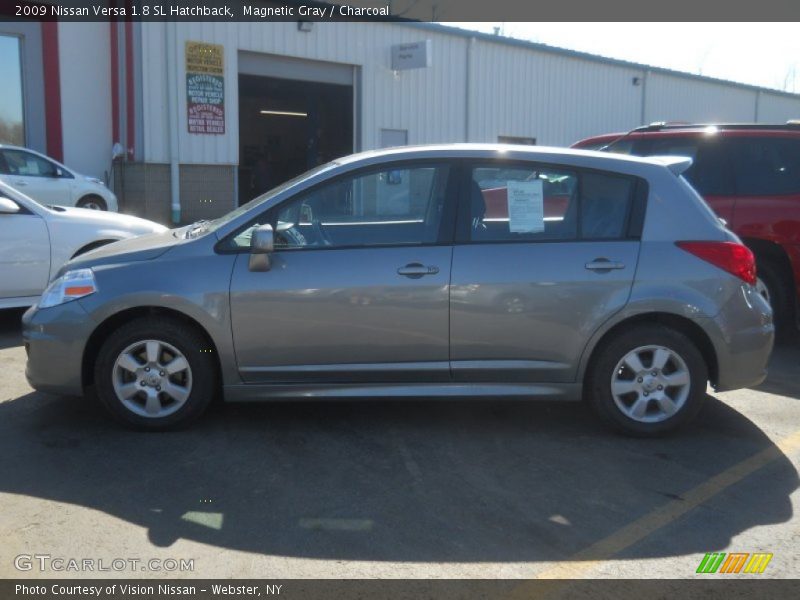 Magnetic Gray / Charcoal 2009 Nissan Versa 1.8 SL Hatchback