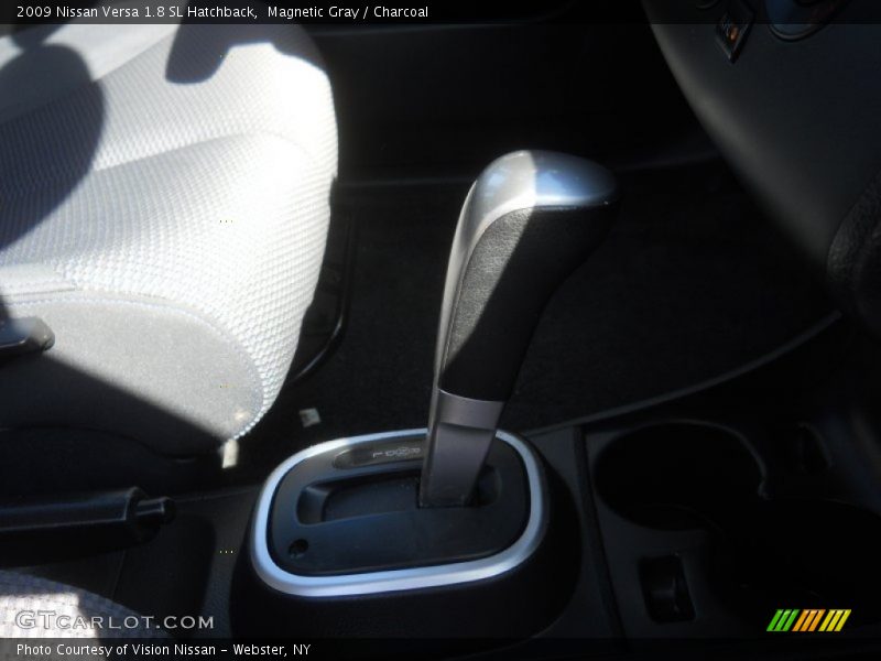 Magnetic Gray / Charcoal 2009 Nissan Versa 1.8 SL Hatchback