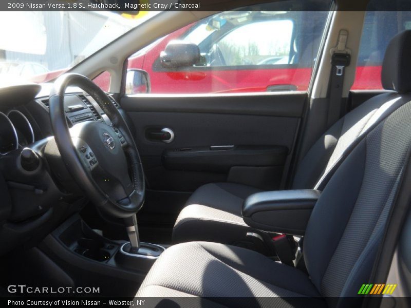 Magnetic Gray / Charcoal 2009 Nissan Versa 1.8 SL Hatchback