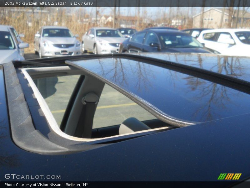 Black / Grey 2003 Volkswagen Jetta GLS Sedan