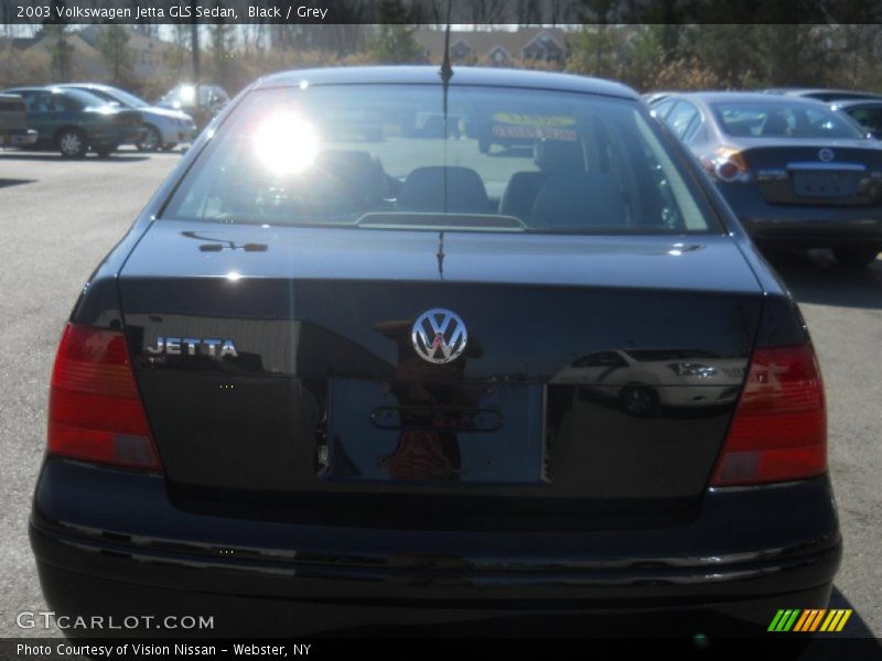 Black / Grey 2003 Volkswagen Jetta GLS Sedan