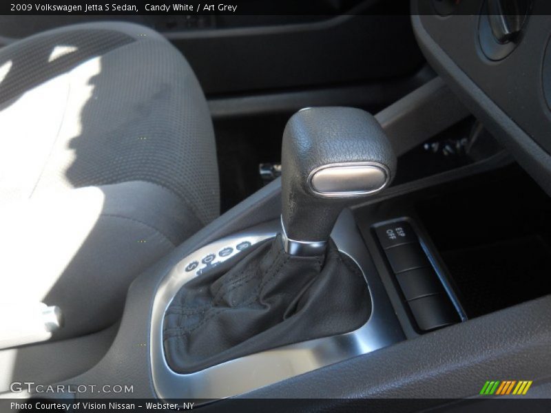Candy White / Art Grey 2009 Volkswagen Jetta S Sedan