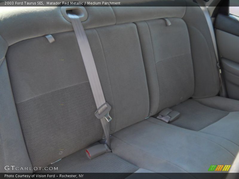 Matador Red Metallic / Medium Parchment 2003 Ford Taurus SES