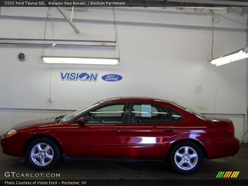 Matador Red Metallic / Medium Parchment 2003 Ford Taurus SES
