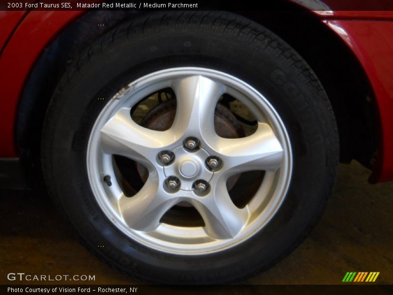 Matador Red Metallic / Medium Parchment 2003 Ford Taurus SES