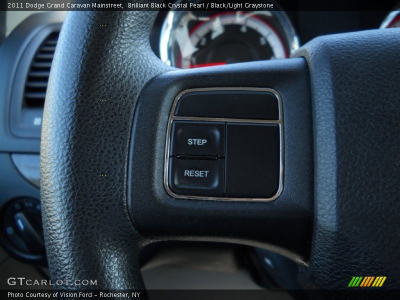 Brilliant Black Crystal Pearl / Black/Light Graystone 2011 Dodge Grand Caravan Mainstreet