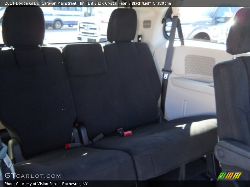 Brilliant Black Crystal Pearl / Black/Light Graystone 2011 Dodge Grand Caravan Mainstreet