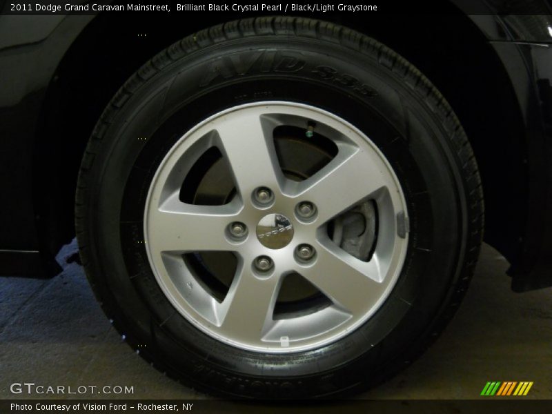 Brilliant Black Crystal Pearl / Black/Light Graystone 2011 Dodge Grand Caravan Mainstreet