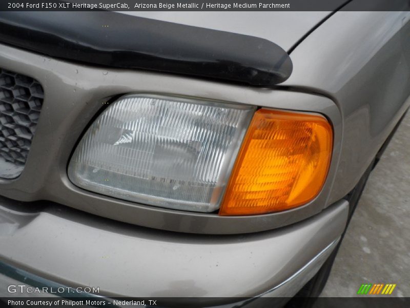 Arizona Beige Metallic / Heritage Medium Parchment 2004 Ford F150 XLT Heritage SuperCab